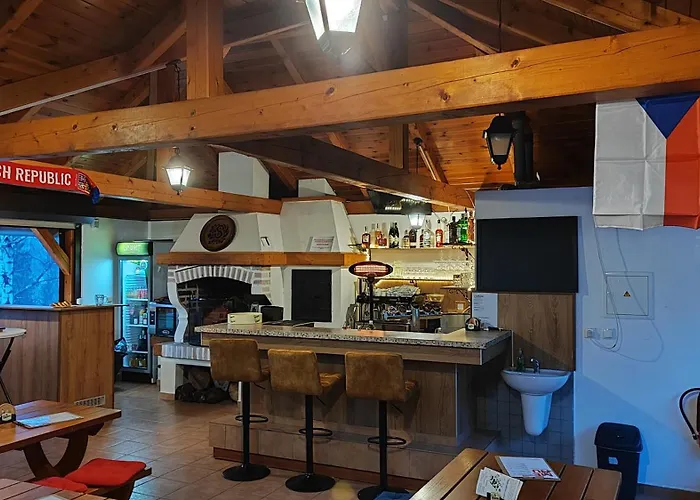 アパート Kolodeje-zluty Dum *