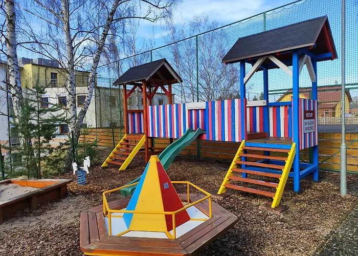 Kolodeje-zluty Dum * 체스케부데요비체